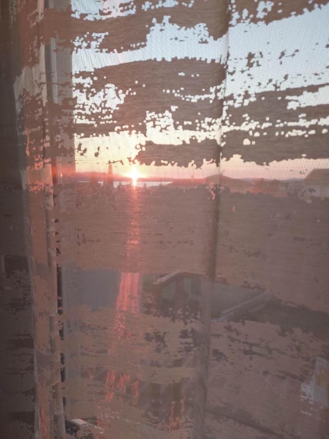 Apartmani Mare シベニク エクステリア 写真